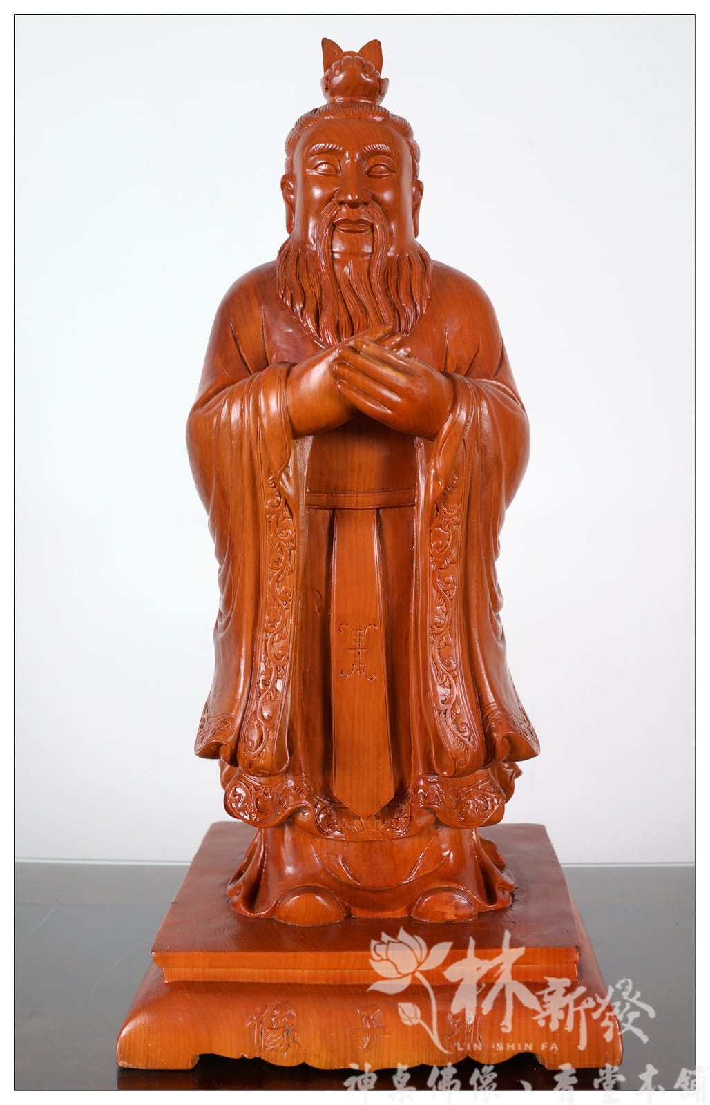 新發神藝-孔子像(尺六紅豆杉木)．倉頡