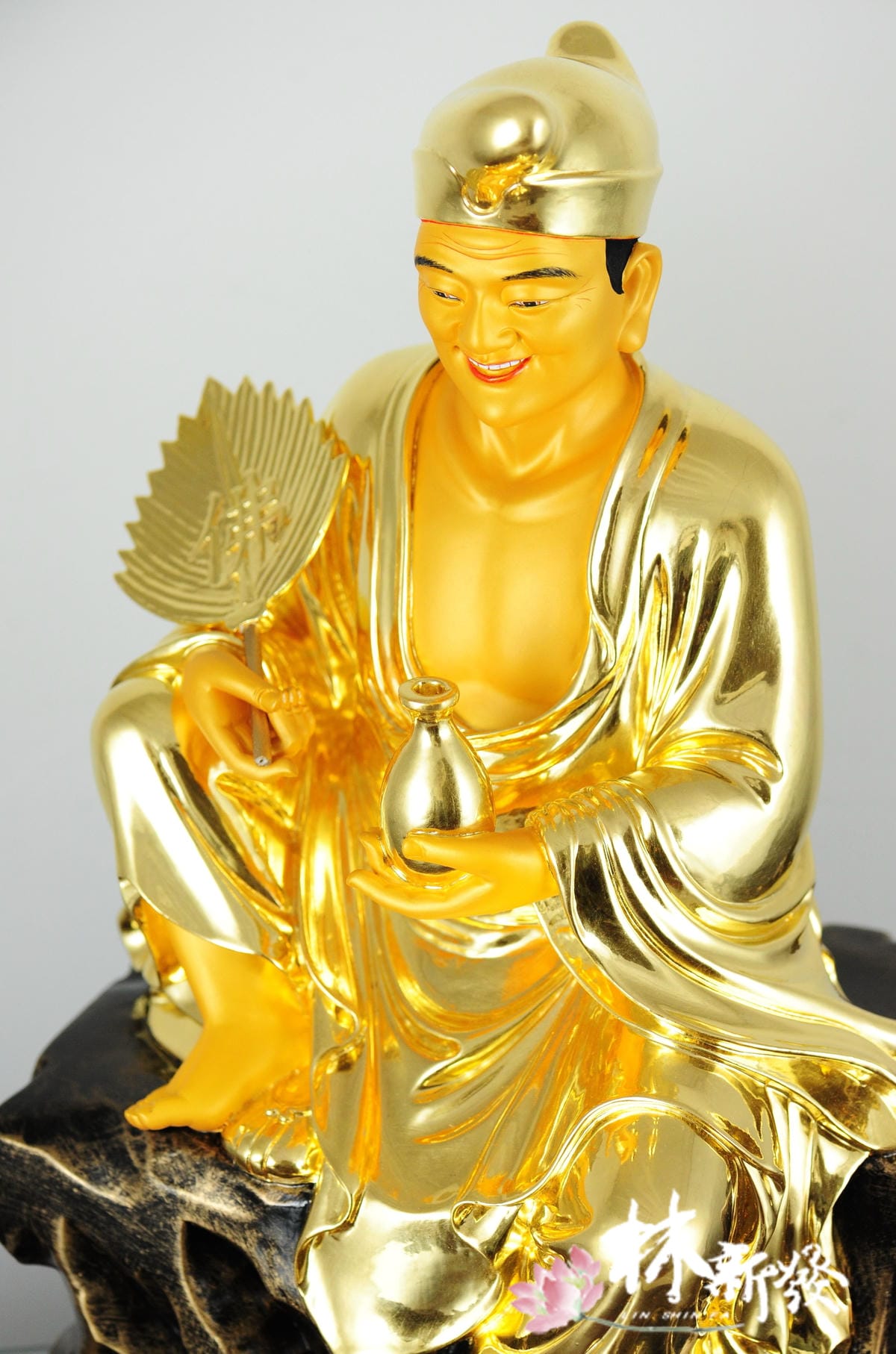 神像-尺六樟木按金-靈隱寺濟公師傅_3.jpg