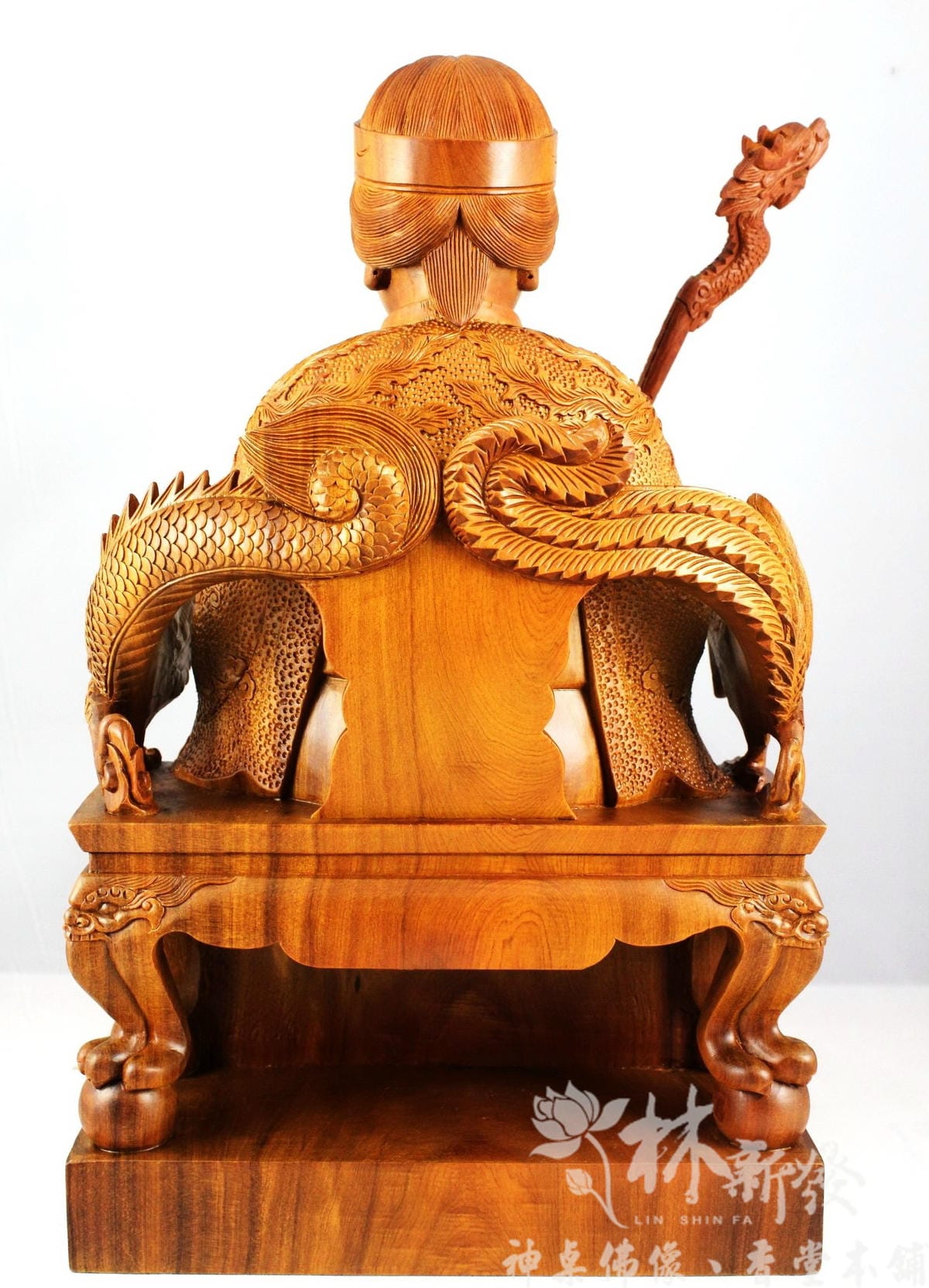 新發神藝-驪山老母(龍鳳椅精細雕刻。描金與原色作品)