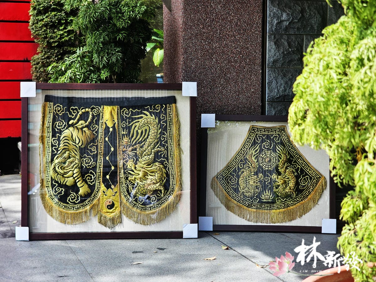 20250303新的神衣裝框 (2).jpg