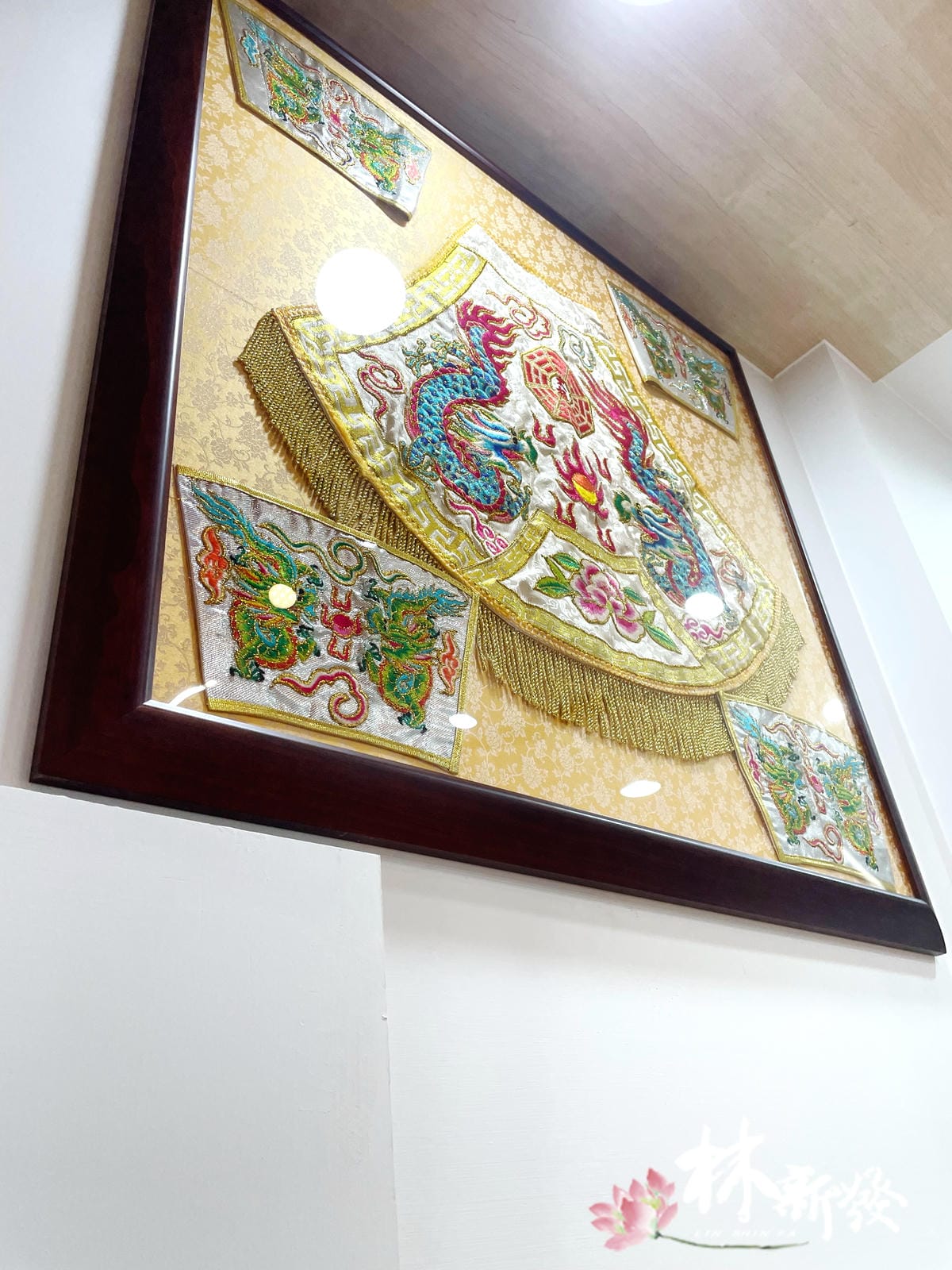 自在觀音雕刻．神衣裝框 (16).jpg