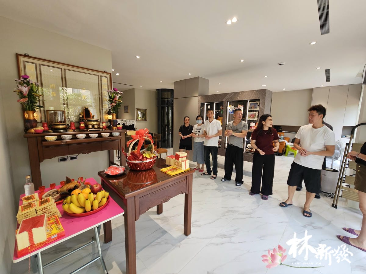 20250516-龍澤四尺二高款漢式如意,心箔心經-003.jpg 20250516-龍澤四尺二高款漢式如意,心箔心經-003.jpg