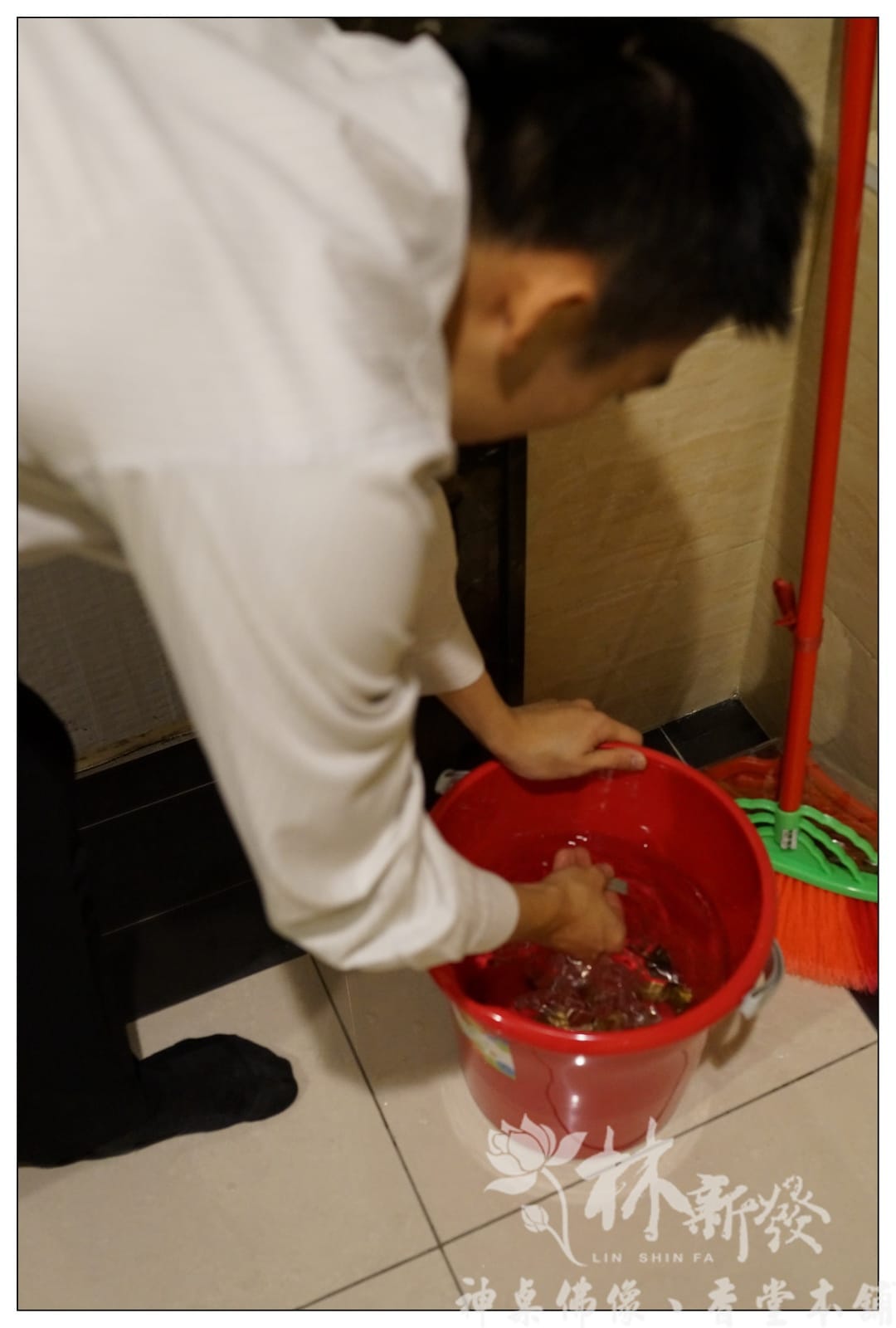 神明祖先移居搬家-入厝安香、安神位、進財大吉（阿倫師主持）