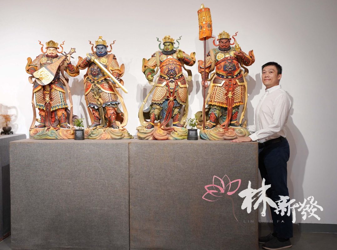 神像雕刻作品